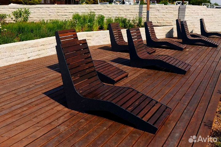 Шезлонг пляжный