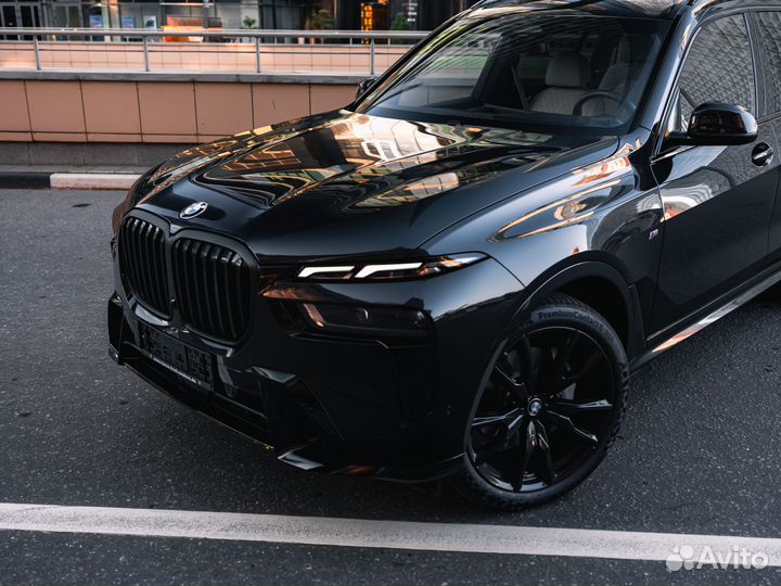 BMW X7 3.0 AT, 2023, 6 900 км