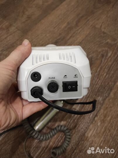 Аппарат для маникюра и педикюра