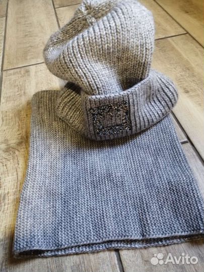 Комплект шапка и снуд женский