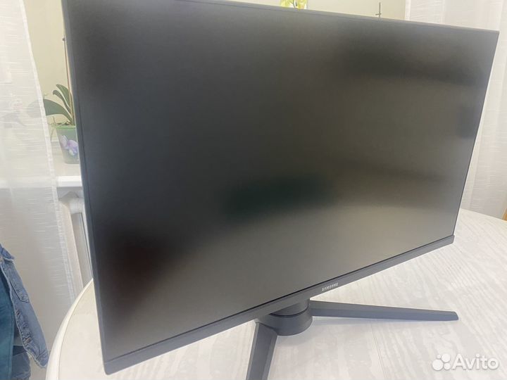 Монитор samsung