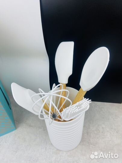 Набор кухонных принадлежностей