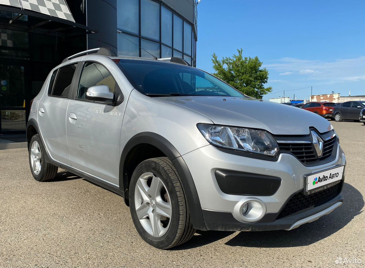 Продам Renault Sandero Stepway II (2013—2018) 2018 бензин хэтчбек бу в в  Нефтекамск, цена 1219000 ₽