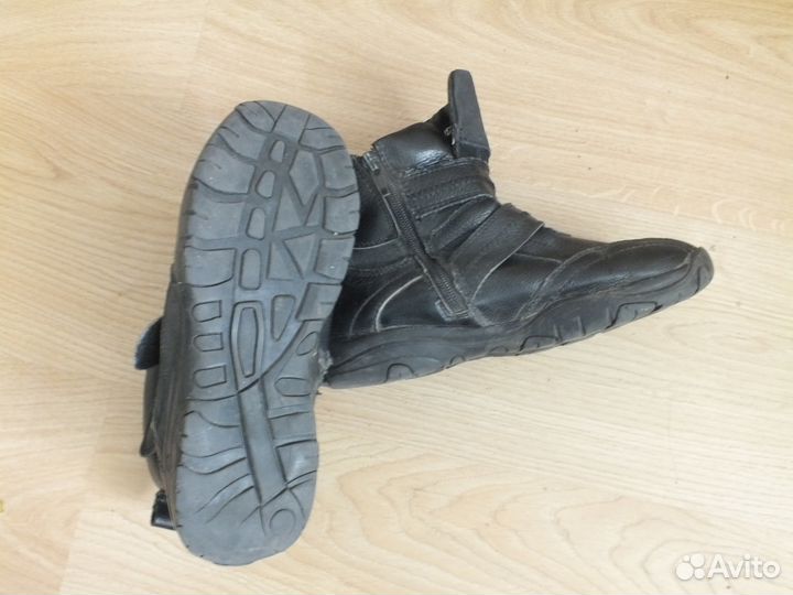 Деми ботинки,Adidas Кроссовки,туфли р.36-39 в отс