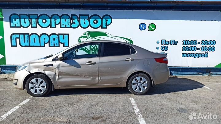 Стеклоподъемник механ. задний левый Kia Rio 3 8340