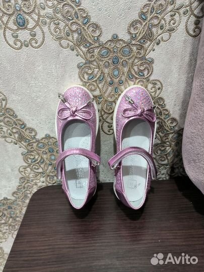 Туфли на девочку