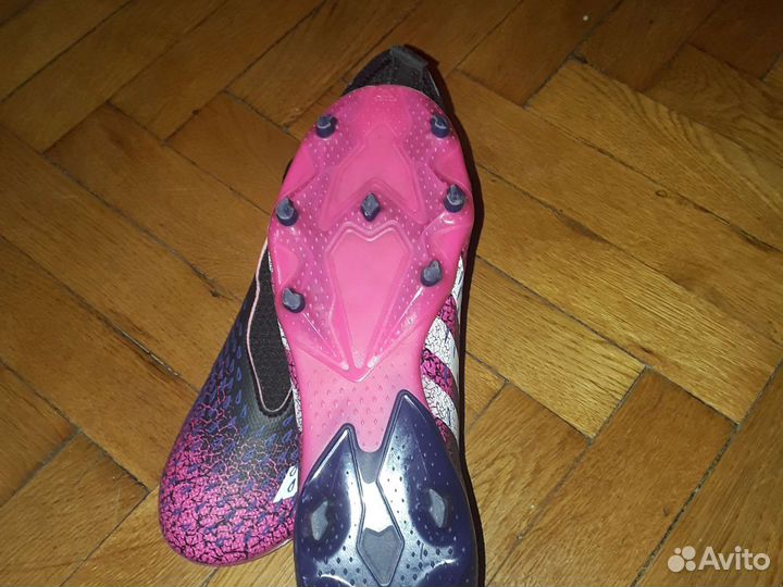 Бутсы Adidas Predator Demonscale