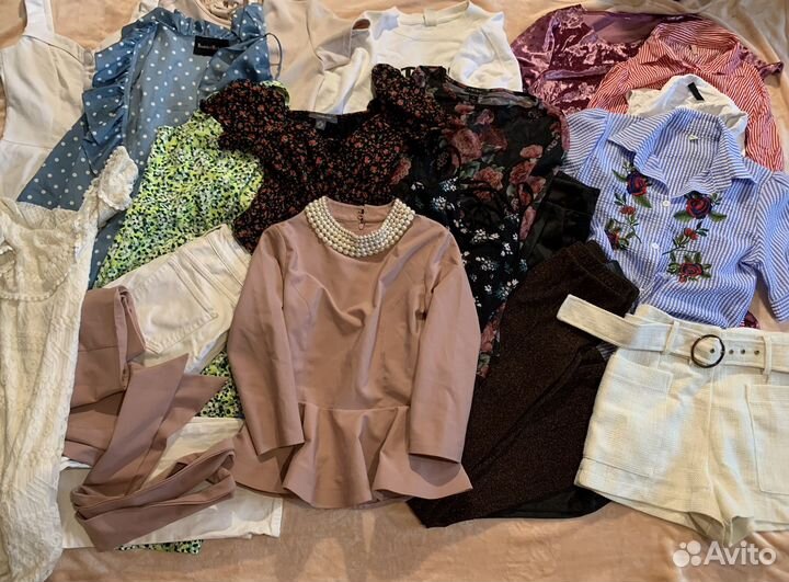 Пакет одежды на девушку 42 размер