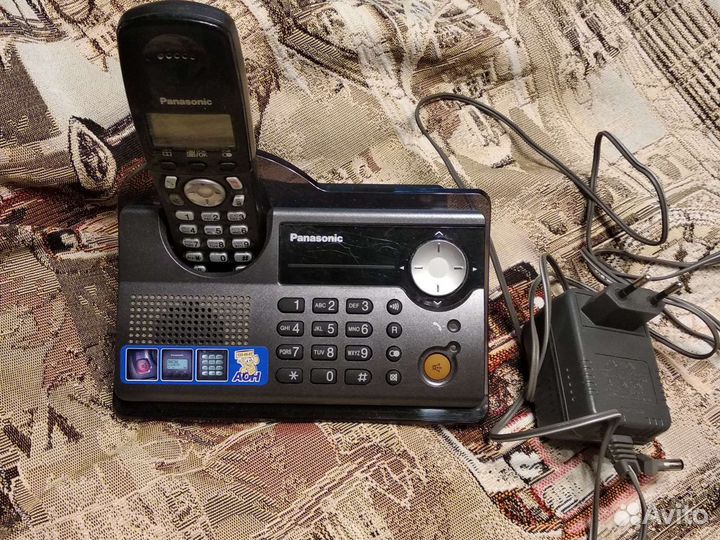 Телефон Panasonic Модель KX-TCD235RU