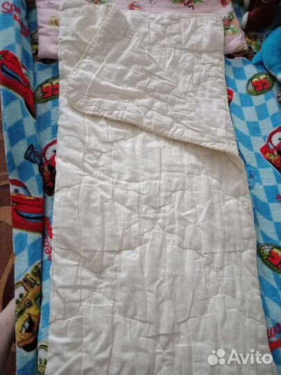 Детское одеяло и подушка