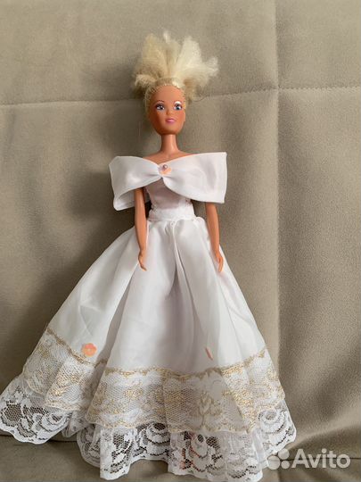 Кукла барби с одеждой