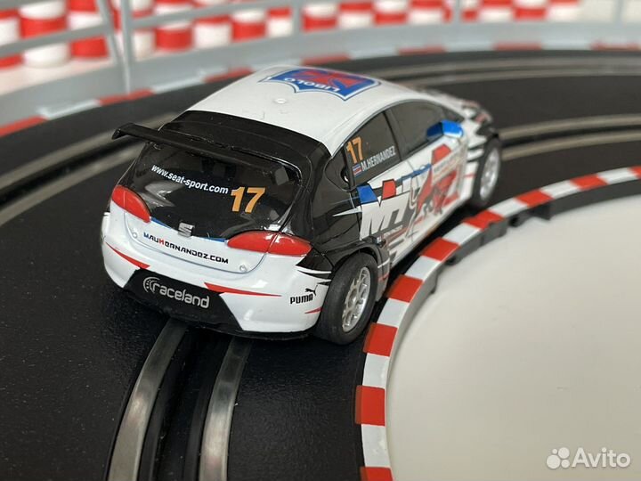 Машины для автотрека Carrera