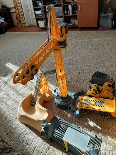 Стройка Серверлит