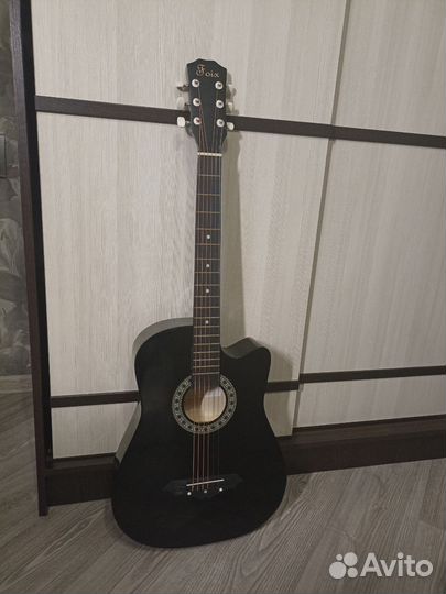 Продам гитару