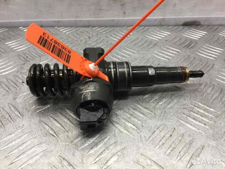 Форсунка Skoda Fabia 0414720313; 038130073BL; 0381