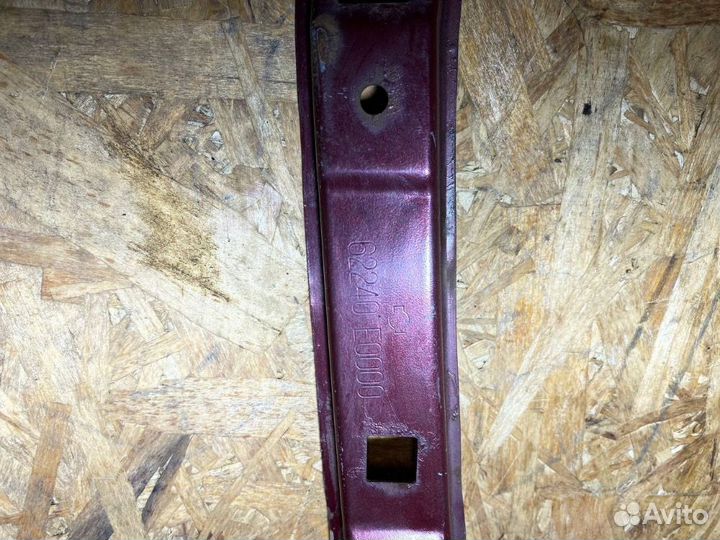 Планка телевизора Nissan X-Trail I (2000—2007)