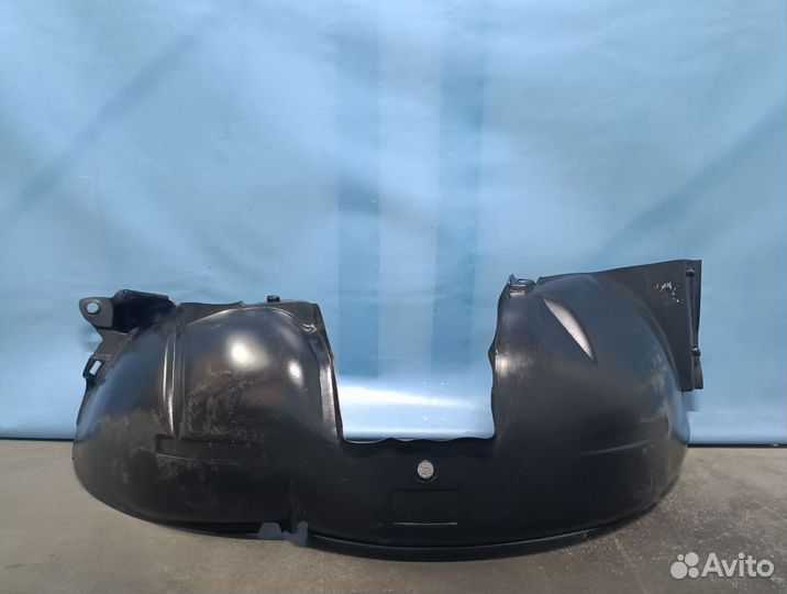 Подкрылок передний левый LADA Largus 1 2012