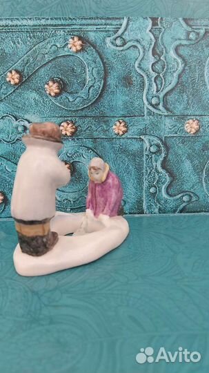Фарфоровые статуэтки Большая стирка