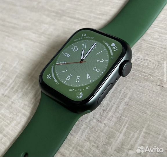 Apple Watch Series 8