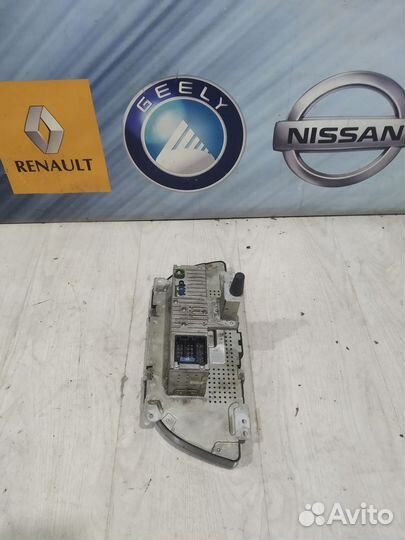 Магнитола Geely atlas