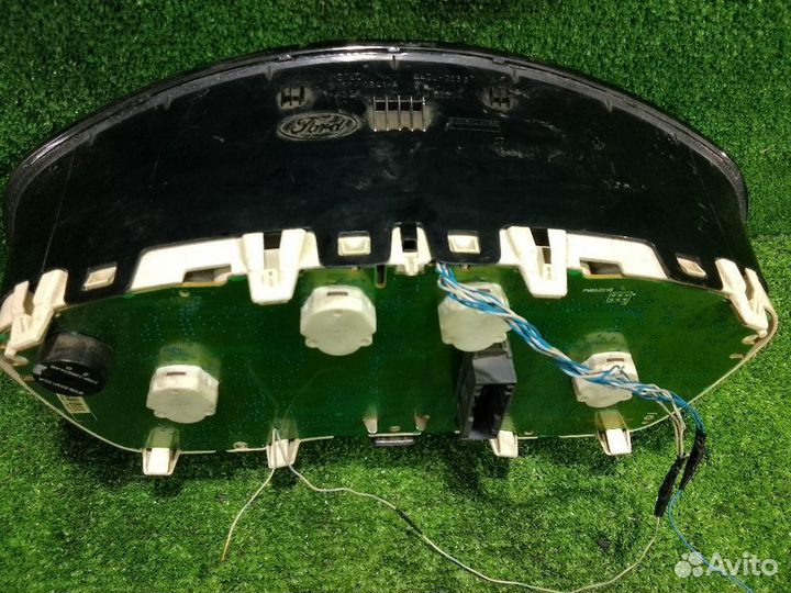 Щиток приборов Ford Focus II на запчасти