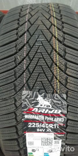 Arivo Winmaster ProX ARW3 225/45 R17 и 245/40 R17 95V