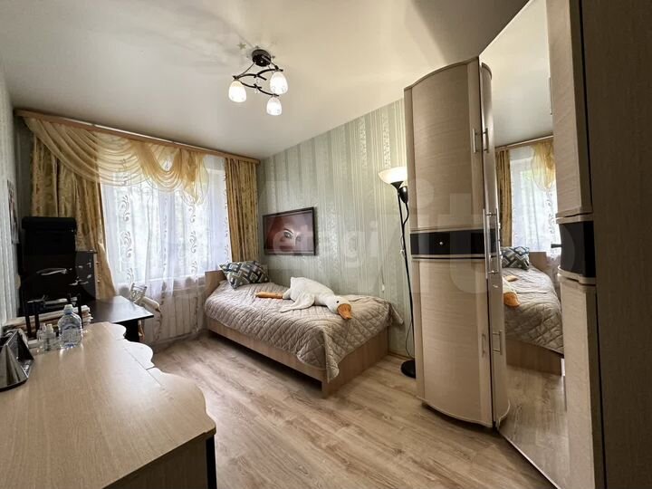 2-к. квартира, 44 м², 1/9 эт.