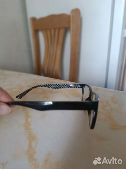 Очки с диоптриями 1.0 минус