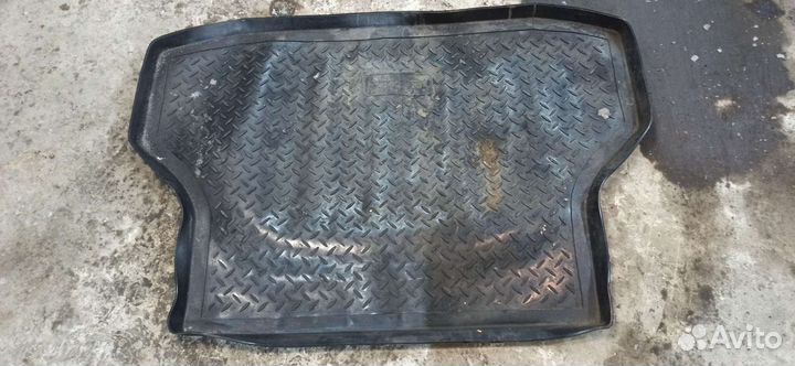 Коврик в багажник Шевроле Лачетти седан