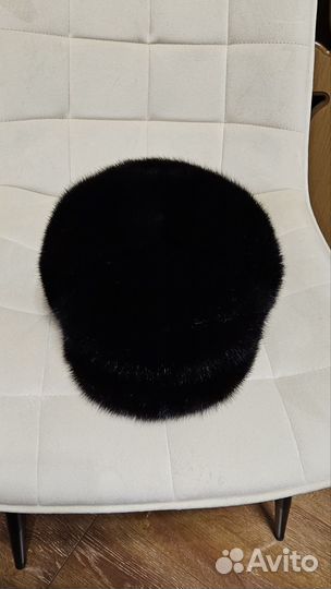 Шапка норковая с козырьком