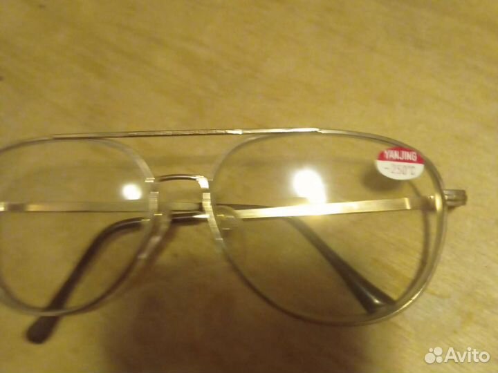 Очки -2.50 хамелионы