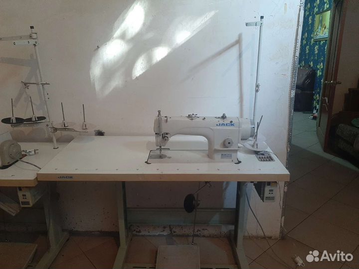 Швейная машина juki