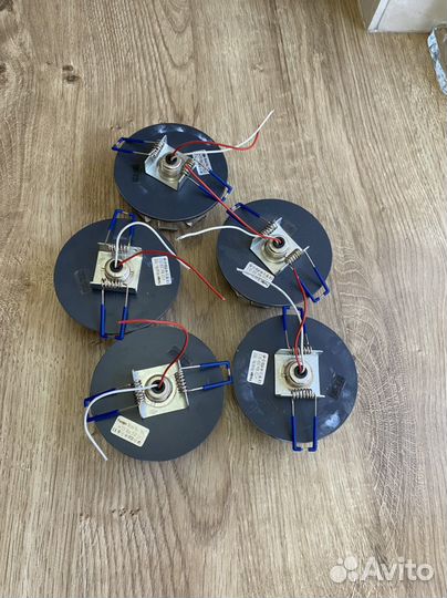 Светильник потолочный встраиваемый