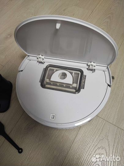 Робот пылесос redmond RV R450