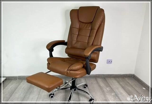 Компьютерное офисное кресло