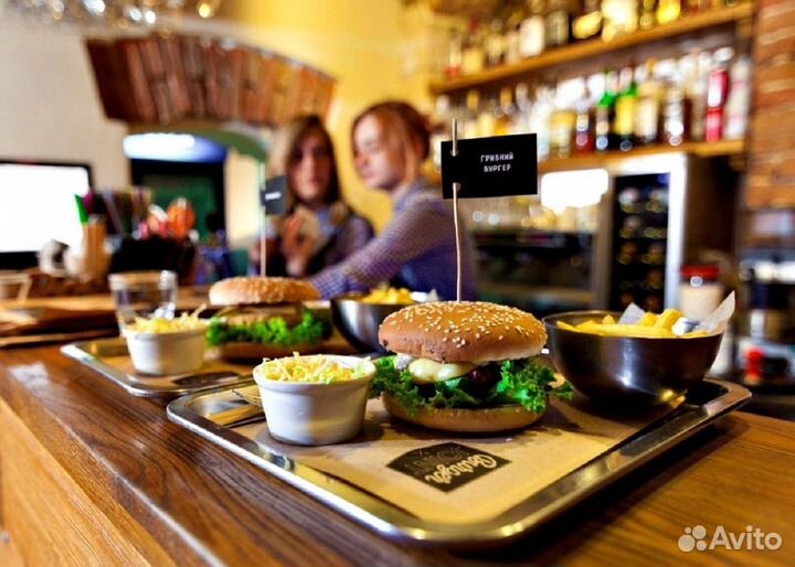 Сотрудник в кафе.Без опыта