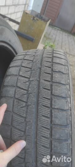 Bridgestone Blizzak RFT 215/60 R16