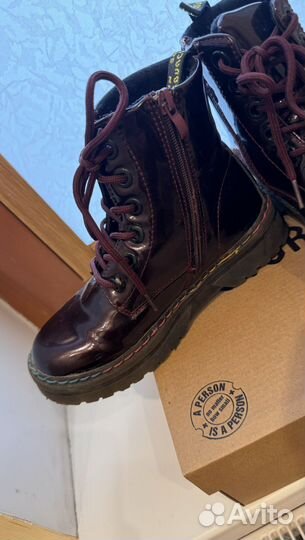 Ботинки для девочки 33