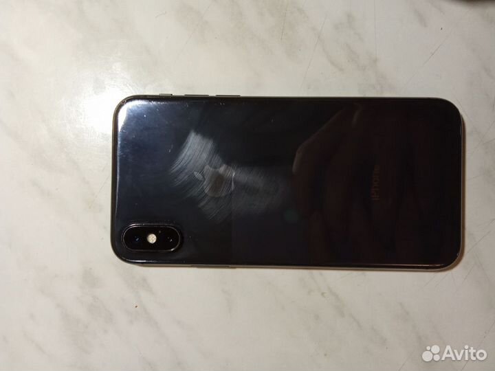 iPhone X, 64 ГБ