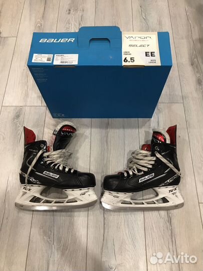 Хоккейные коньки bauer vapor