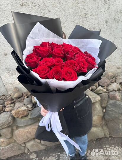 Большие букеты с розами. 15 25 51 101 роза