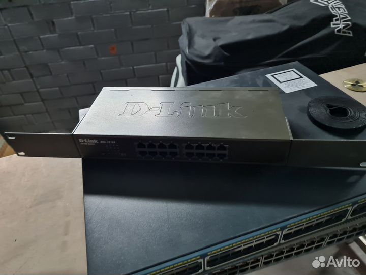 Dlink des1016a свич коммутатор