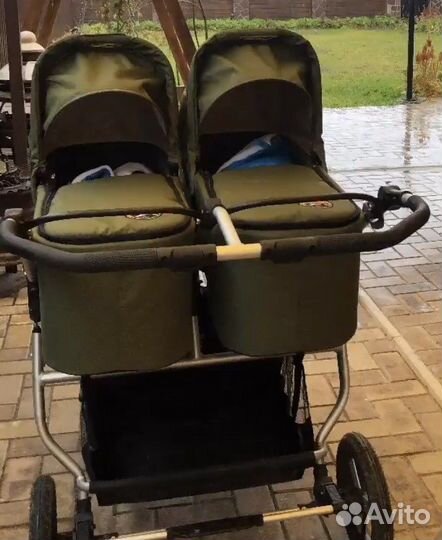 Коляска для двойни bumbleride indie twin