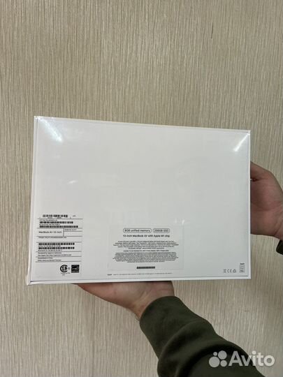 Macbook air 13-inch m1