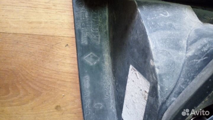 Задний левый фонарь Рено меган 2 универсал.до рест