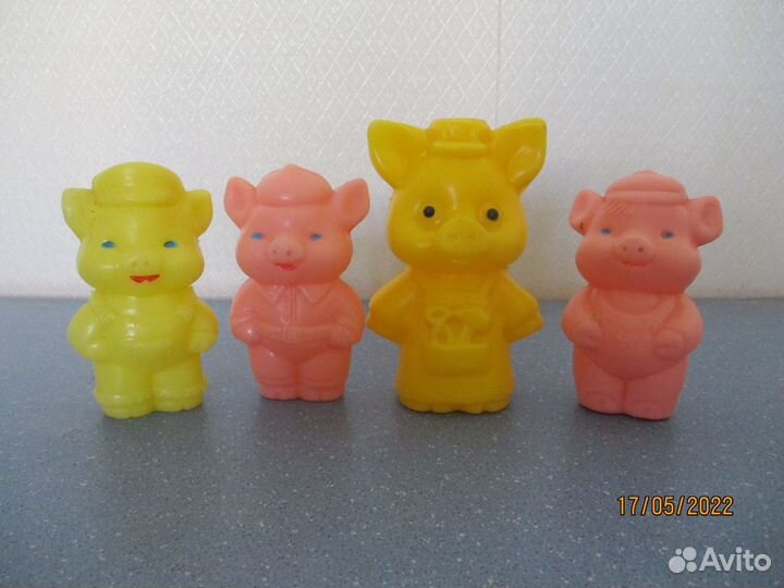 Поросята пластик, игрушка СССР, 4 шт