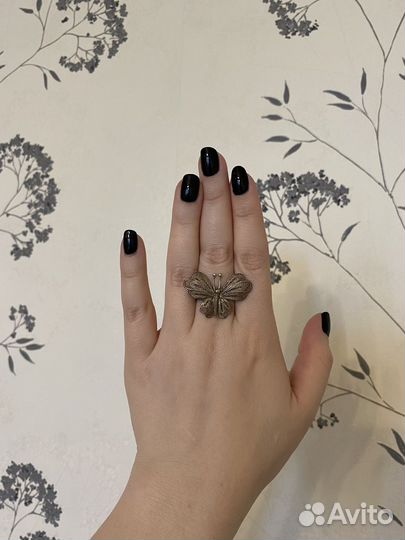 Серебряное кольцо