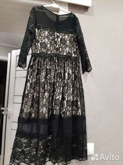 Продаётся платье