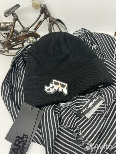 Karl lagerfeld шапка бини. Оригинал