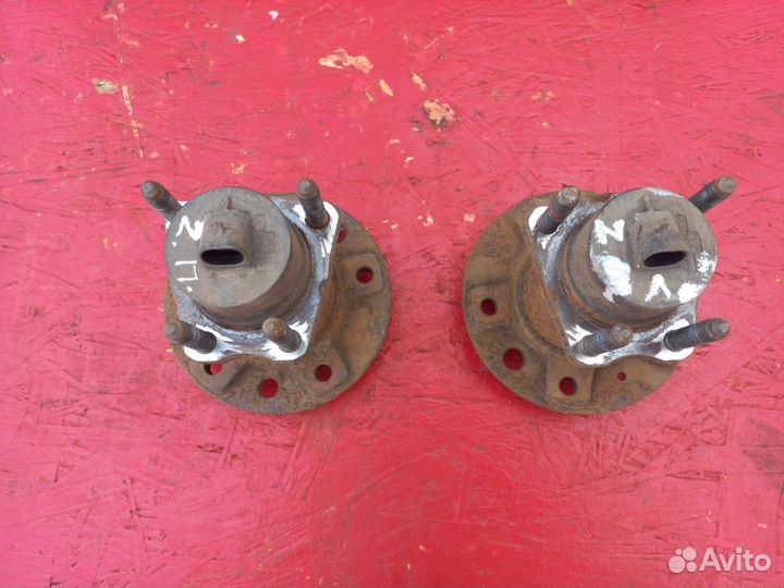 Задние ступицы Opel Zafira